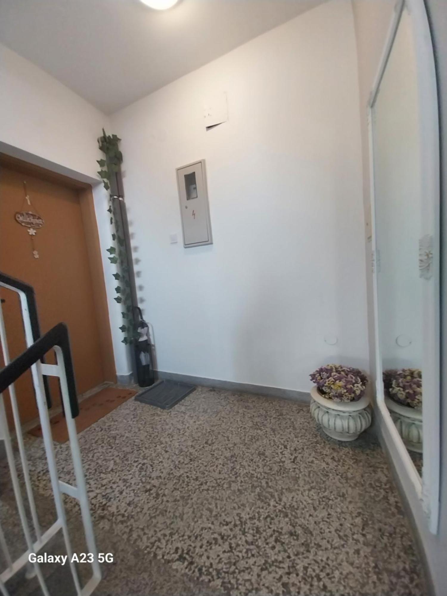 Apartman Bloom Осиек Экстерьер фото