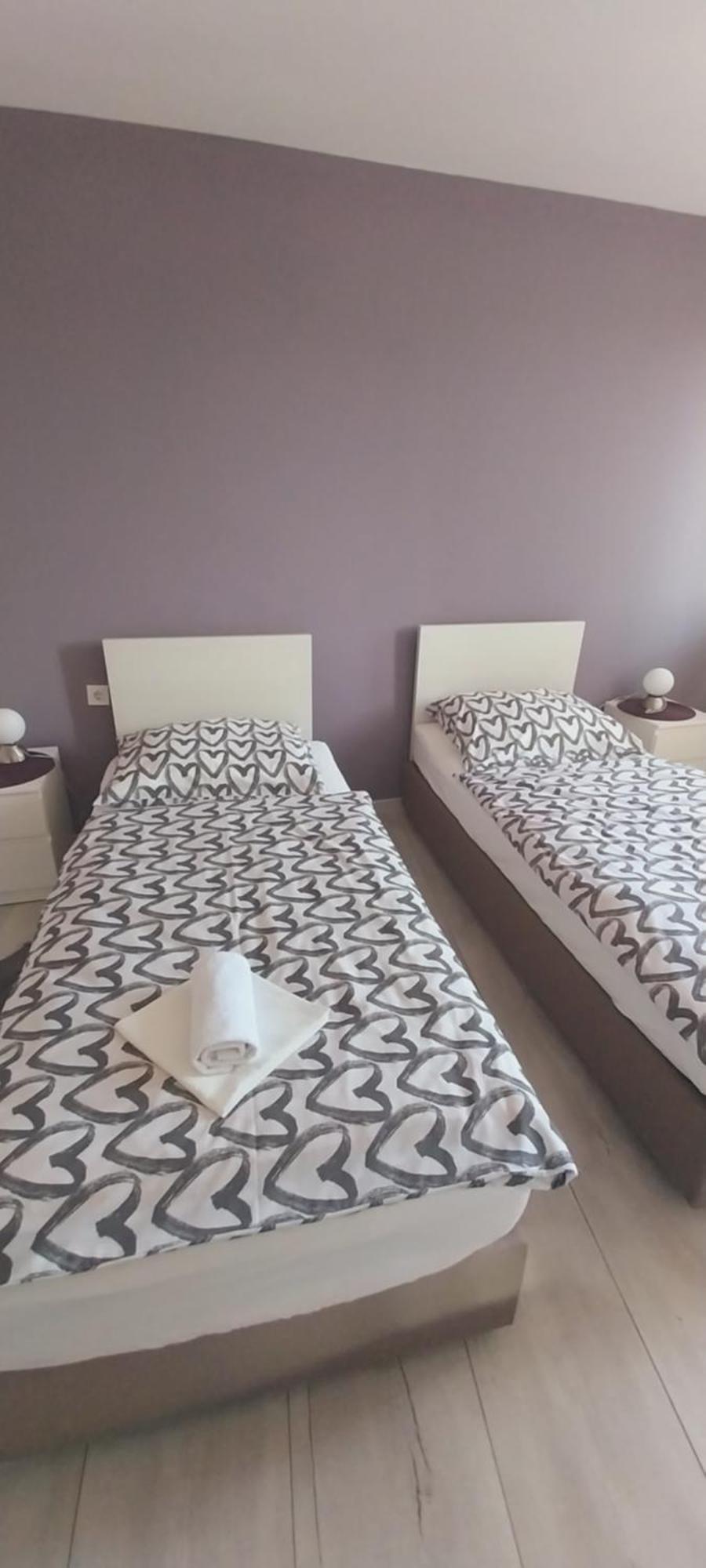 Apartman Bloom Осиек Экстерьер фото